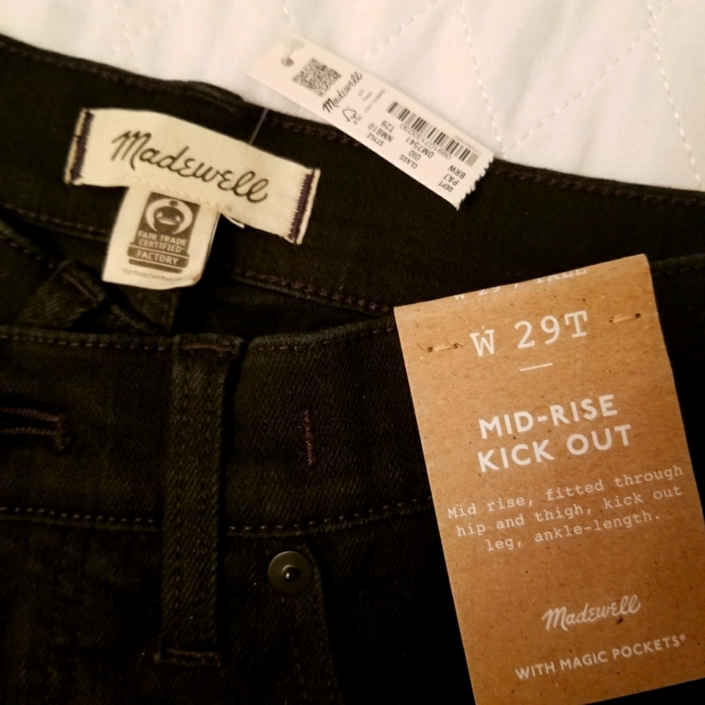 Madewell NWT Black Kick Crop SZ 29 tall! Never Worn